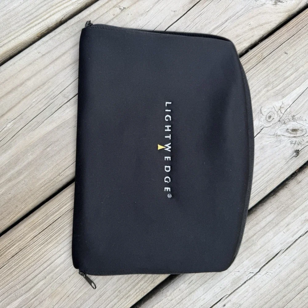 LightWedge Soft Case Zippered Portfolio Tablet eReader Cover Black w Inserts